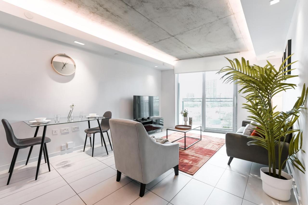 Khayat Homes - The Curve - One Bed London Ngoại thất bức ảnh