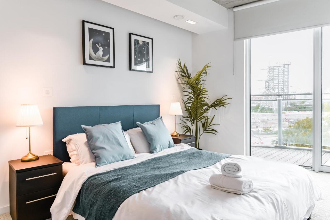 Khayat Homes - The Curve - One Bed London Ngoại thất bức ảnh