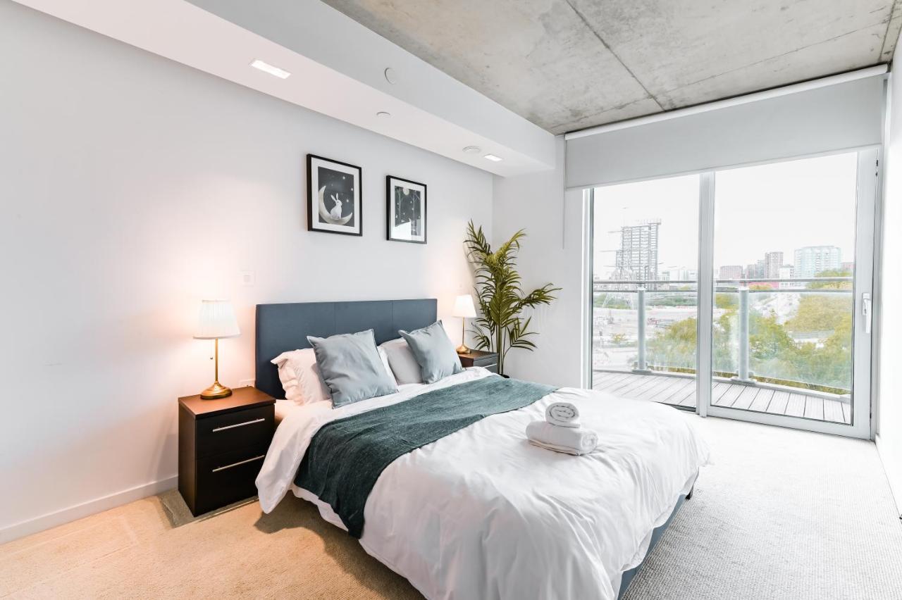 Khayat Homes - The Curve - One Bed London Ngoại thất bức ảnh